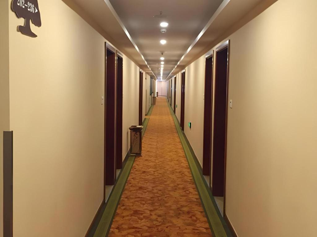 Greentree Inn Shanghai Sheshan National Tourist Resort Express Hotel Exteriör bild